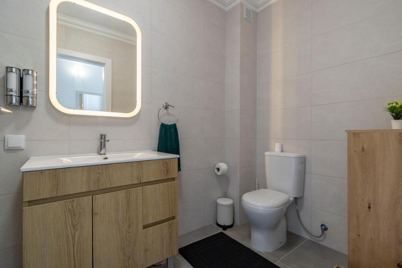 3 Minutes To The Beach, 2 Bedroom Amazing Apt With Balcony, Bbq Grill And Pool Sagres Zewnętrze zdjęcie