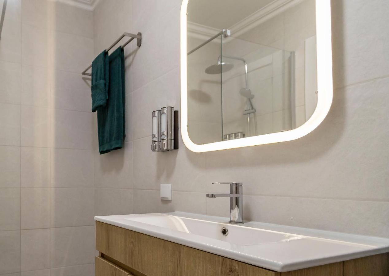 3 Minutes To The Beach, 2 Bedroom Amazing Apt With Balcony, Bbq Grill And Pool Sagres Zewnętrze zdjęcie