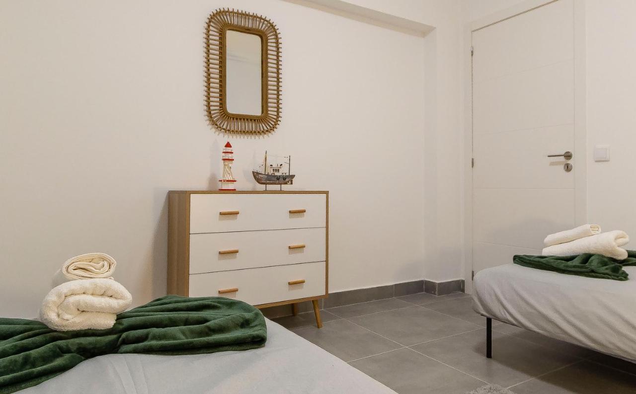 3 Minutes To The Beach, 2 Bedroom Amazing Apt With Balcony, Bbq Grill And Pool Sagres Zewnętrze zdjęcie