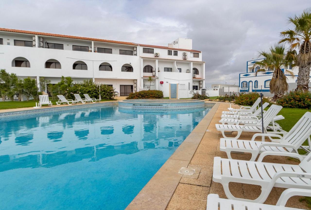 3 Minutes To The Beach, 2 Bedroom Amazing Apt With Balcony, Bbq Grill And Pool Sagres Zewnętrze zdjęcie