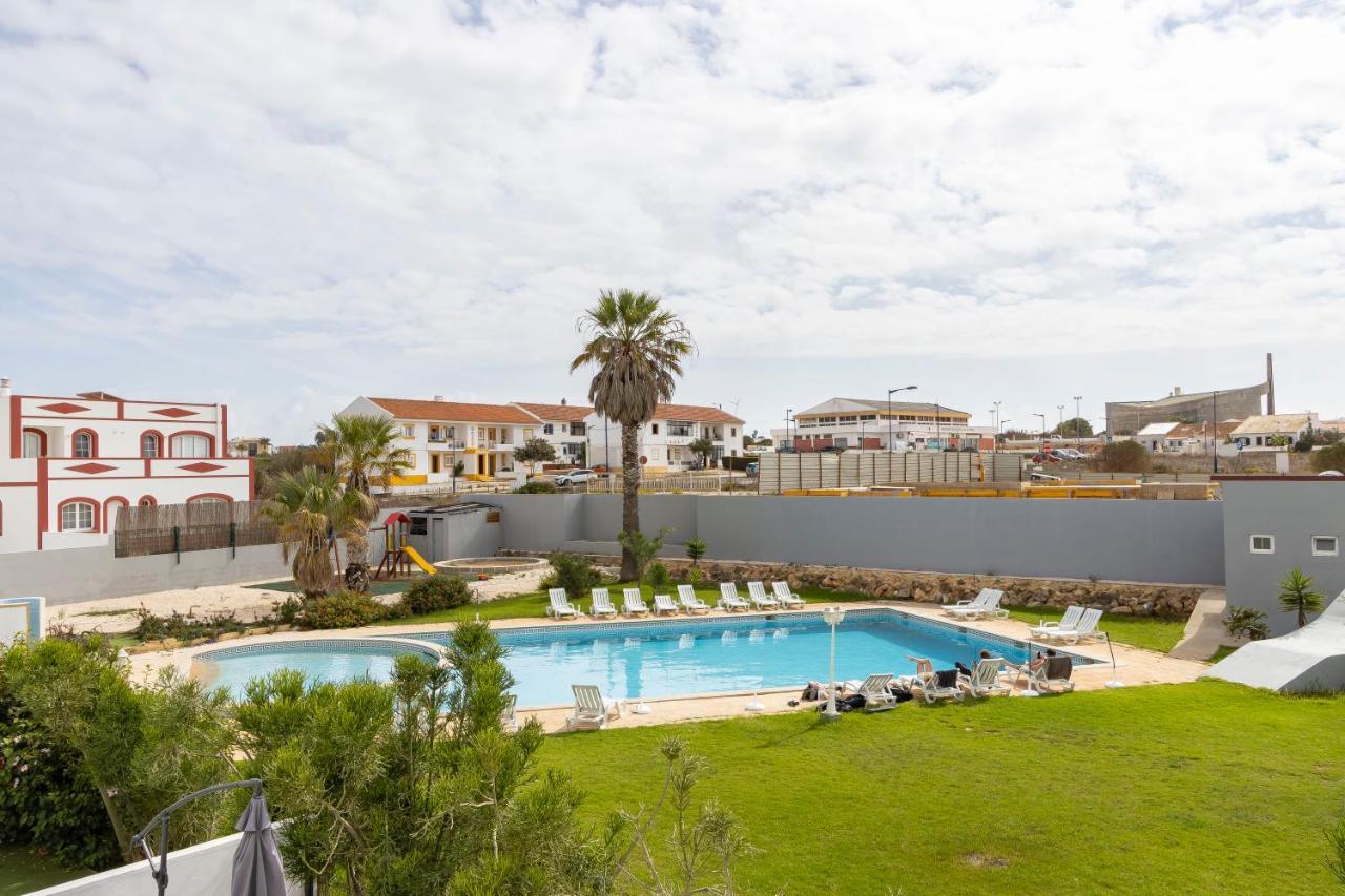 3 Minutes To The Beach, 2 Bedroom Amazing Apt With Balcony, Bbq Grill And Pool Sagres Zewnętrze zdjęcie