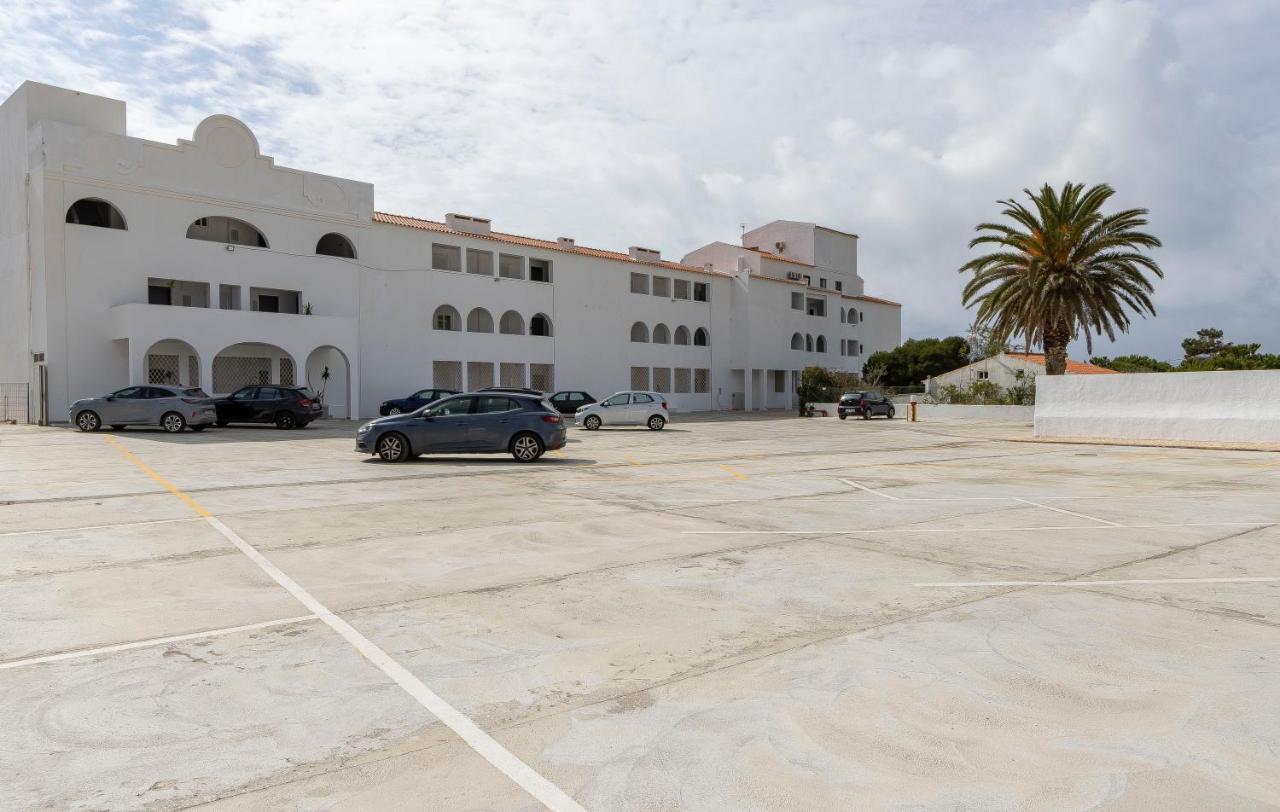 3 Minutes To The Beach, 2 Bedroom Amazing Apt With Balcony, Bbq Grill And Pool Sagres Zewnętrze zdjęcie