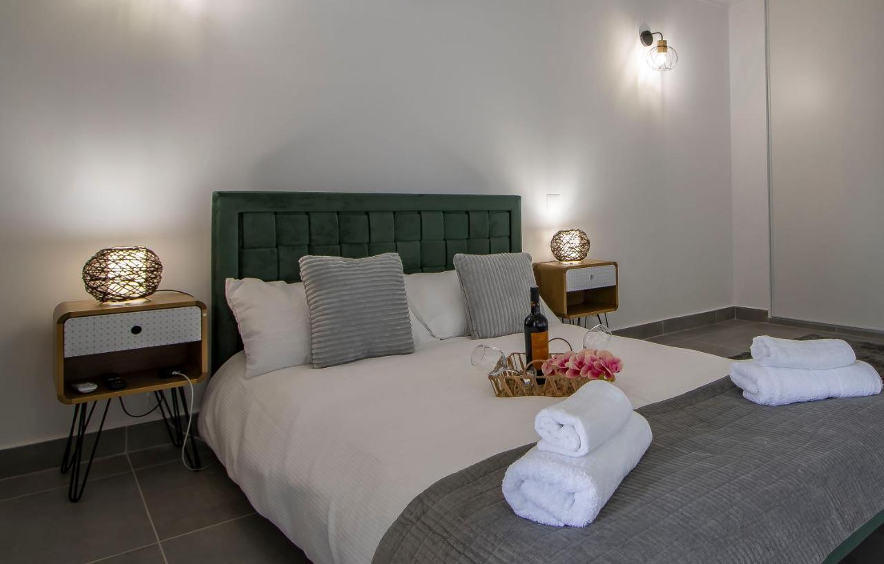 3 Minutes To The Beach, 2 Bedroom Amazing Apt With Balcony, Bbq Grill And Pool Sagres Zewnętrze zdjęcie