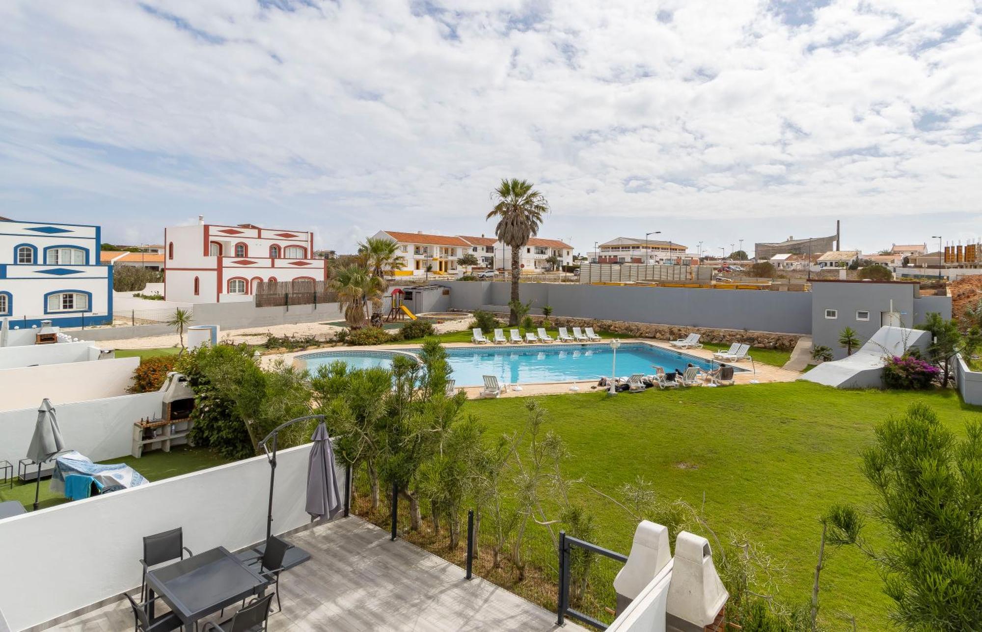 3 Minutes To The Beach, 2 Bedroom Amazing Apt With Balcony, Bbq Grill And Pool Sagres Zewnętrze zdjęcie